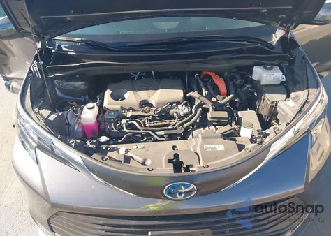 2025 Toyota Sienna Xle from USA, damaged, VIN 5TDYSKFCXSS164057